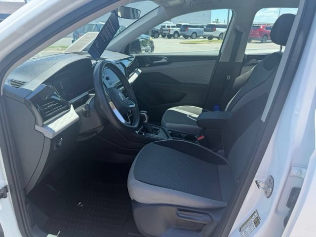 Used 2024 Volkswagen Taos S FWD image 9