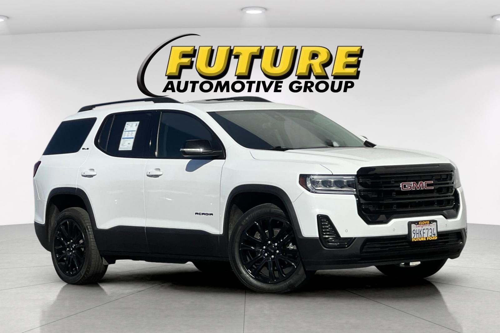 Used 2023 GMC Acadia SLE w/ Driver Convenience Package image 7