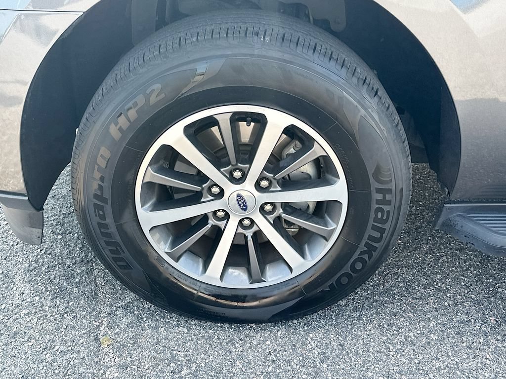 Certified 2019 Ford Expedition XLT w/ Equipment Group 201A RWD image 24