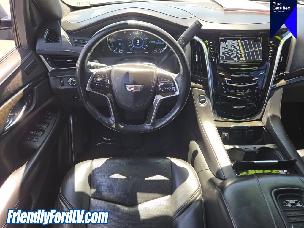 Used 2020 Cadillac Escalade ESV Platinum w/ Escalade Sport Edition AWD/4WD image 17