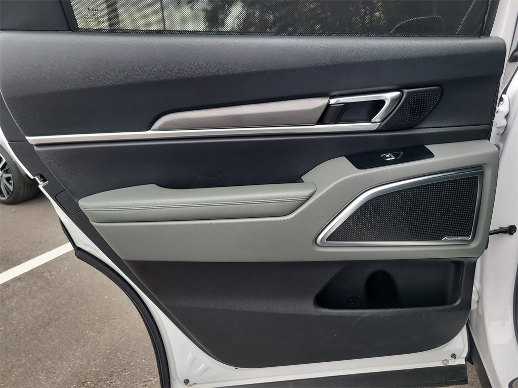 Used 2023 Kia Telluride SX X-Line image 8