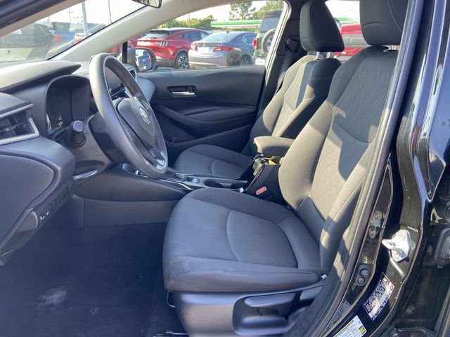 Used 2021 Toyota Corolla LE FWD image 14