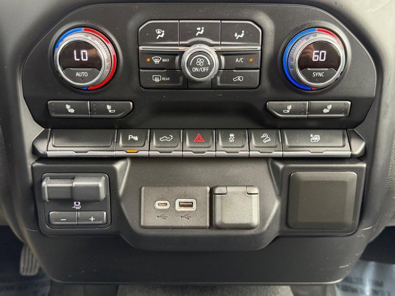 Used 2021 Chevrolet Silverado 2500 LT w/ Midnight Edition AWD/4WD image 21