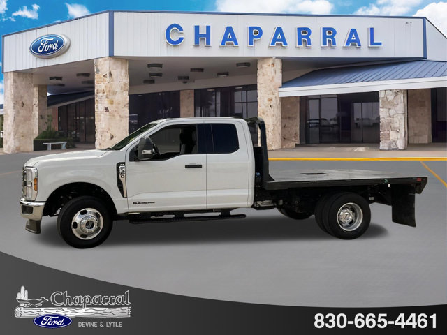 Certified 2025 Ford F350 XLT AWD/4WD image 3