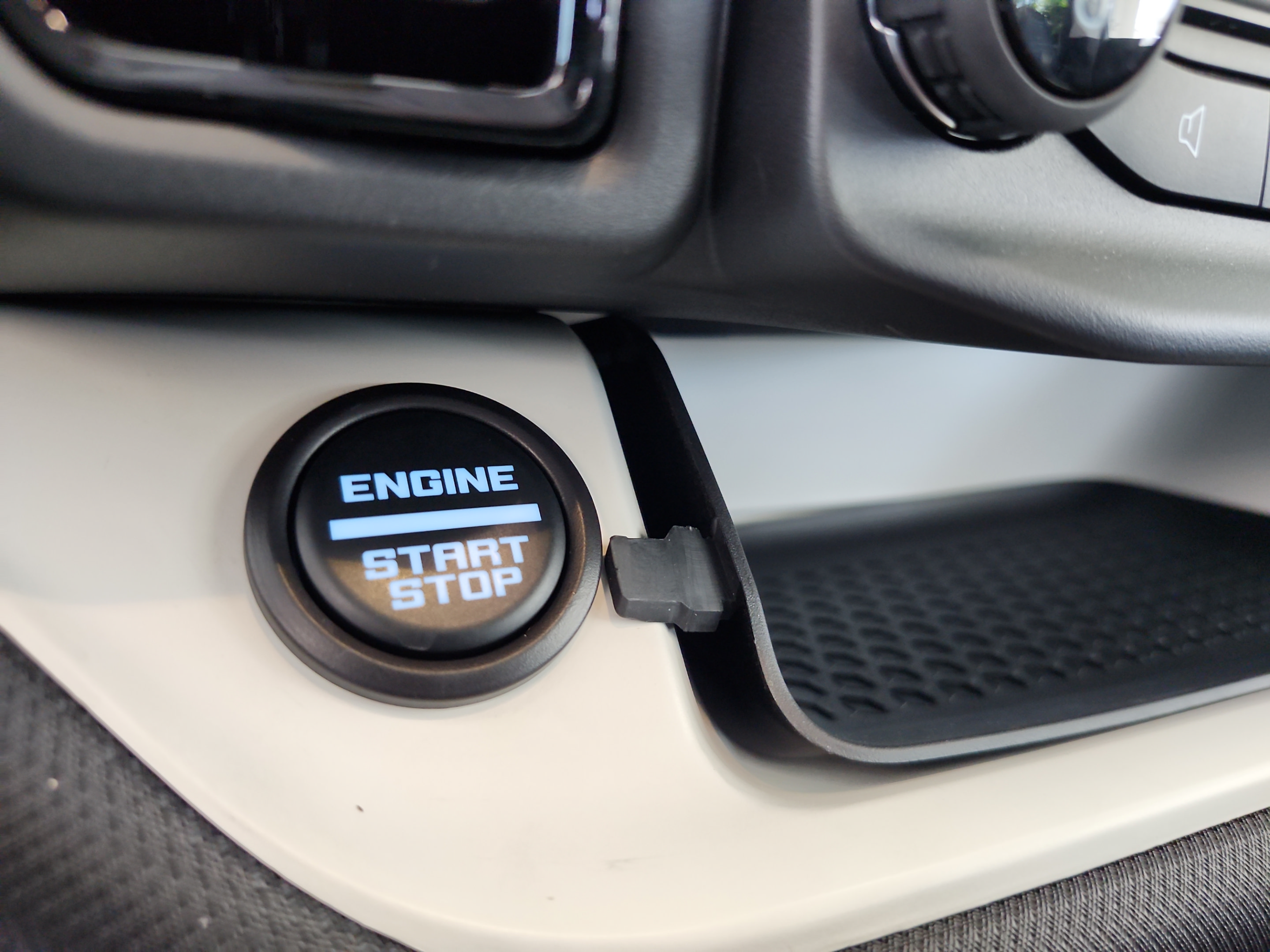 Certified 2024 Ford Bronco Sport Heritage w/ Heritage Convenience Package AWD/4WD image 33