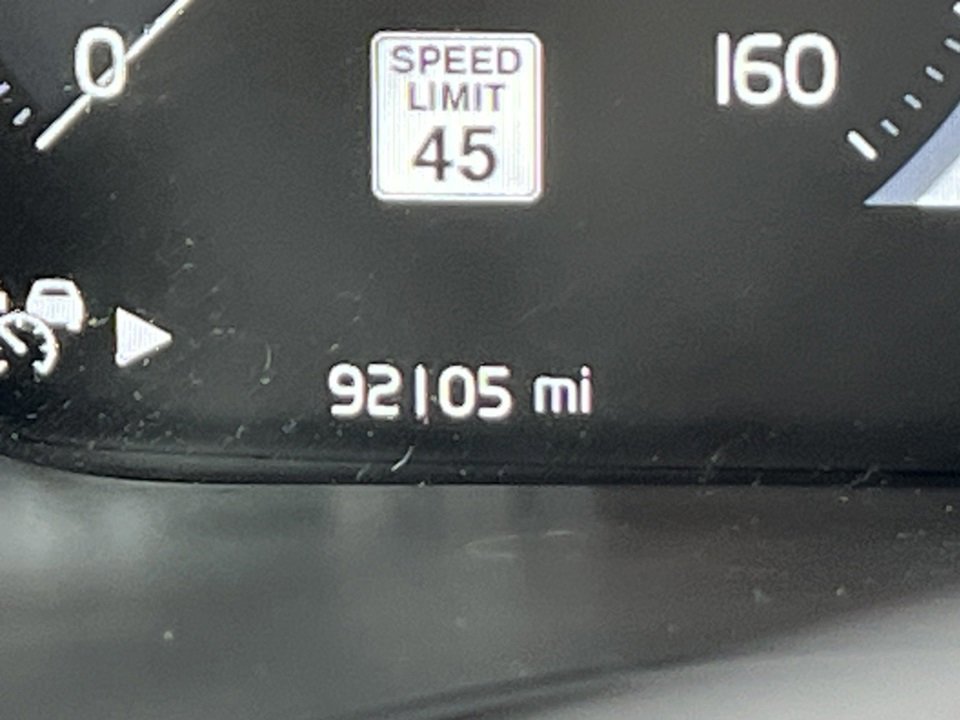 Used 2020 Volvo XC60 T6 Inscription w/ Protection Package Premier image 13