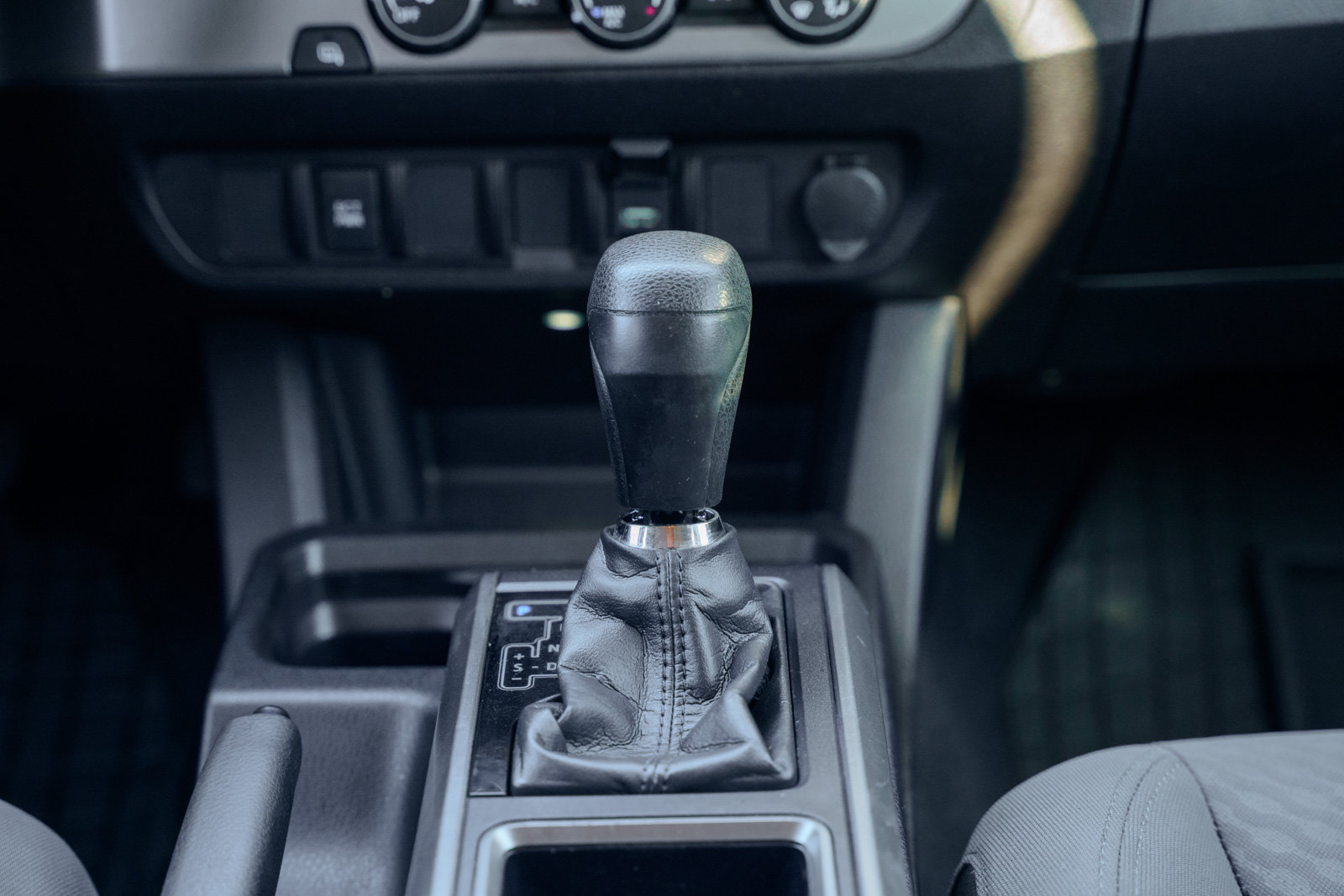 Used 2022 Toyota Tacoma SR5 RWD image 31