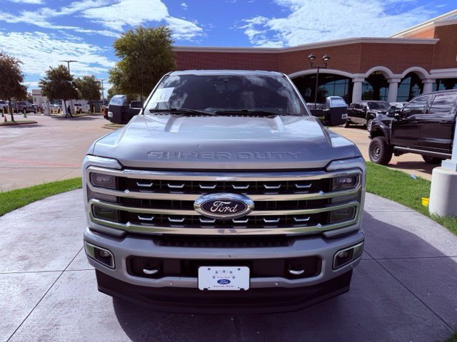 Certified 2023 Ford F250 Platinum w/ FX4 Off-Road Package AWD/4WD image 2