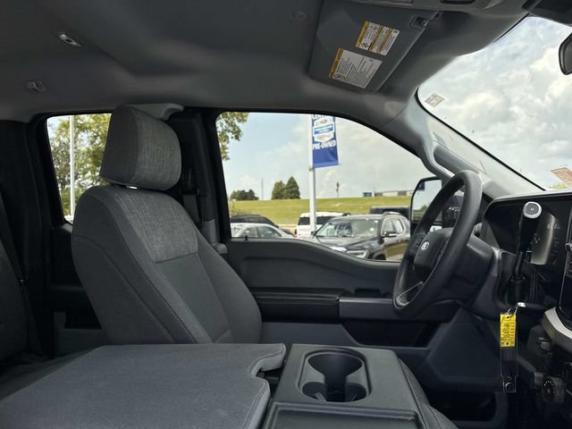 Certified 2025 Ford F250 XLT AWD/4WD image 10