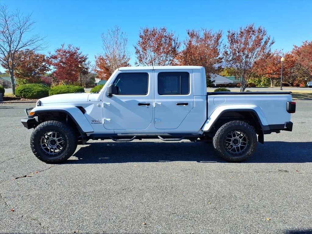 Used 2020 Jeep Gladiator Overland w/ Popular Equipment Package image 16