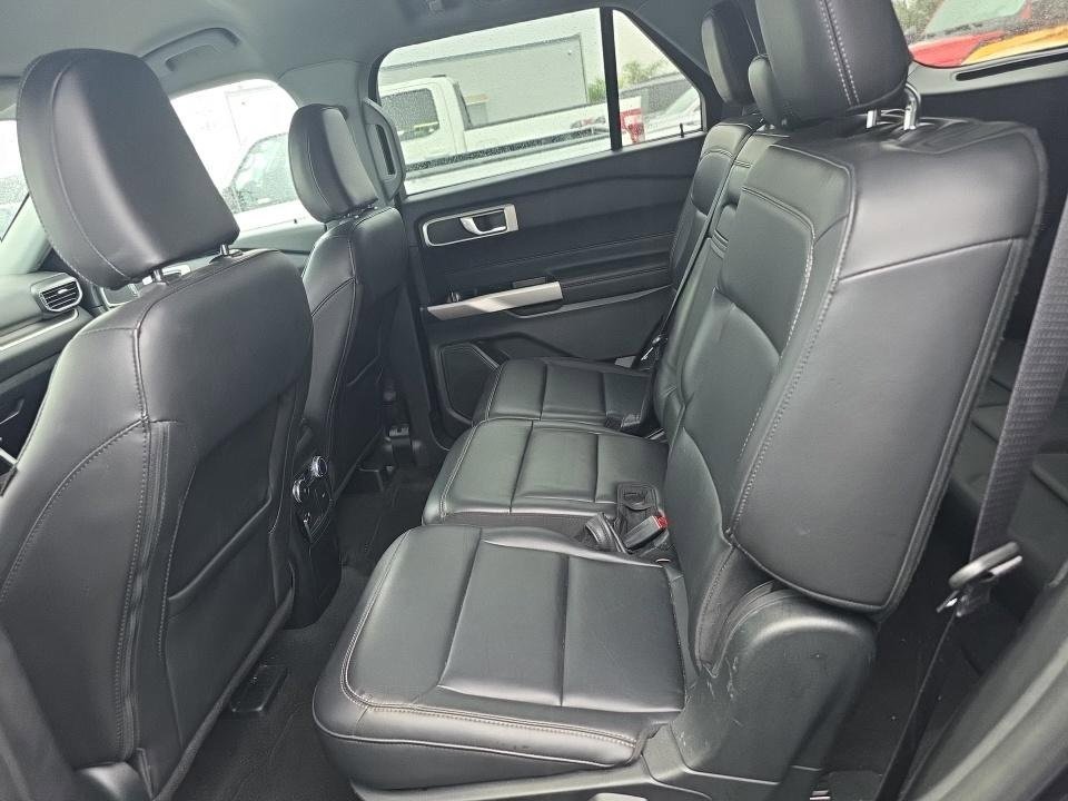 Certified 2022 Ford Explorer XLT w/ Equipment Group 202A image 2