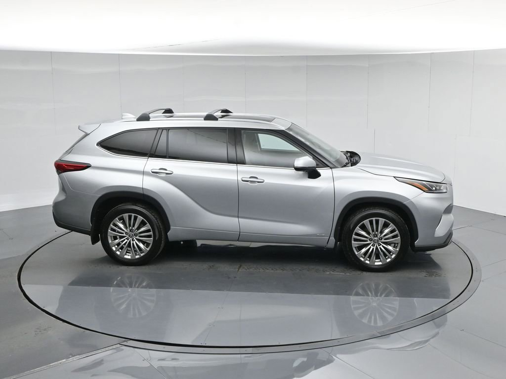 Used 2022 Toyota Highlander Platinum image 65