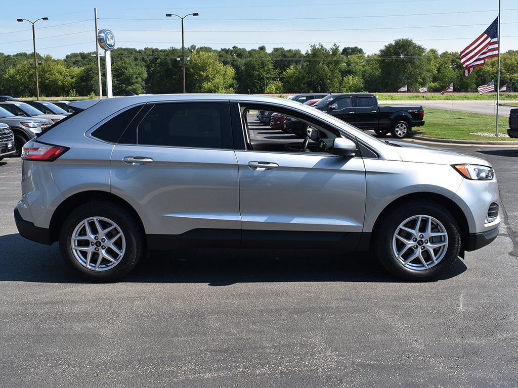Certified 2024 Ford Edge SEL w/ Convenience Package AWD/4WD image 13