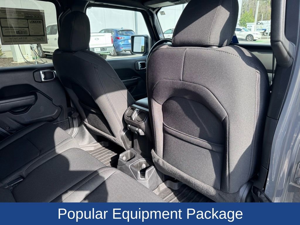 Used 2021 Jeep Gladiator Sport image 19