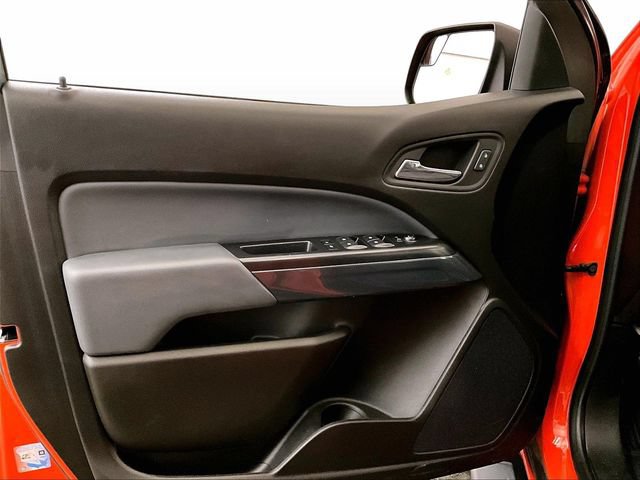 Used 2019 Chevrolet Colorado Z71 AWD/4WD image 22