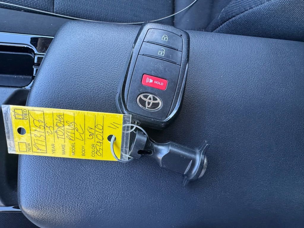 Used 2025 Toyota Prius LE image 12