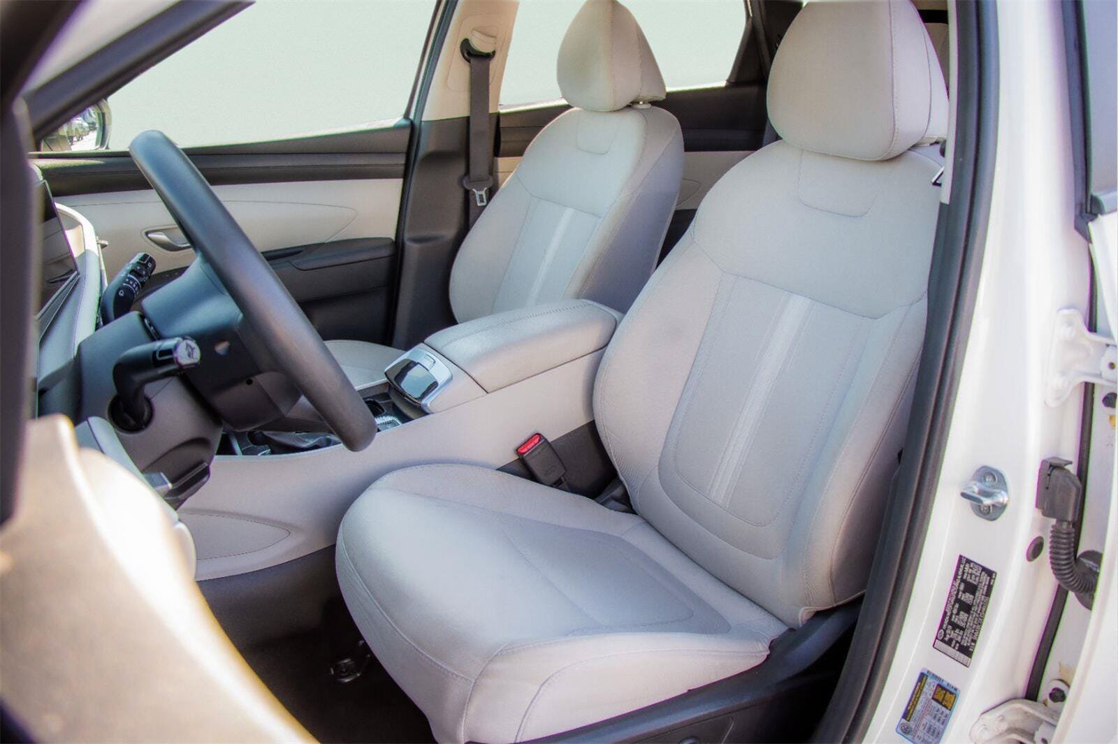 Used 2025 Hyundai Tucson SEL AWD/4WD image 6