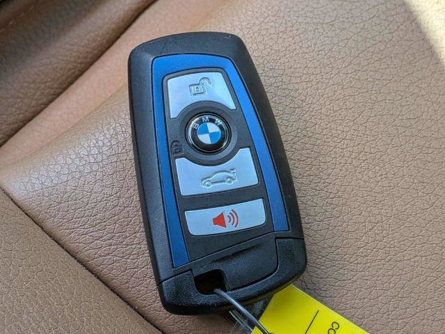 Used 2018 BMW 230i Convertible RWD image 29