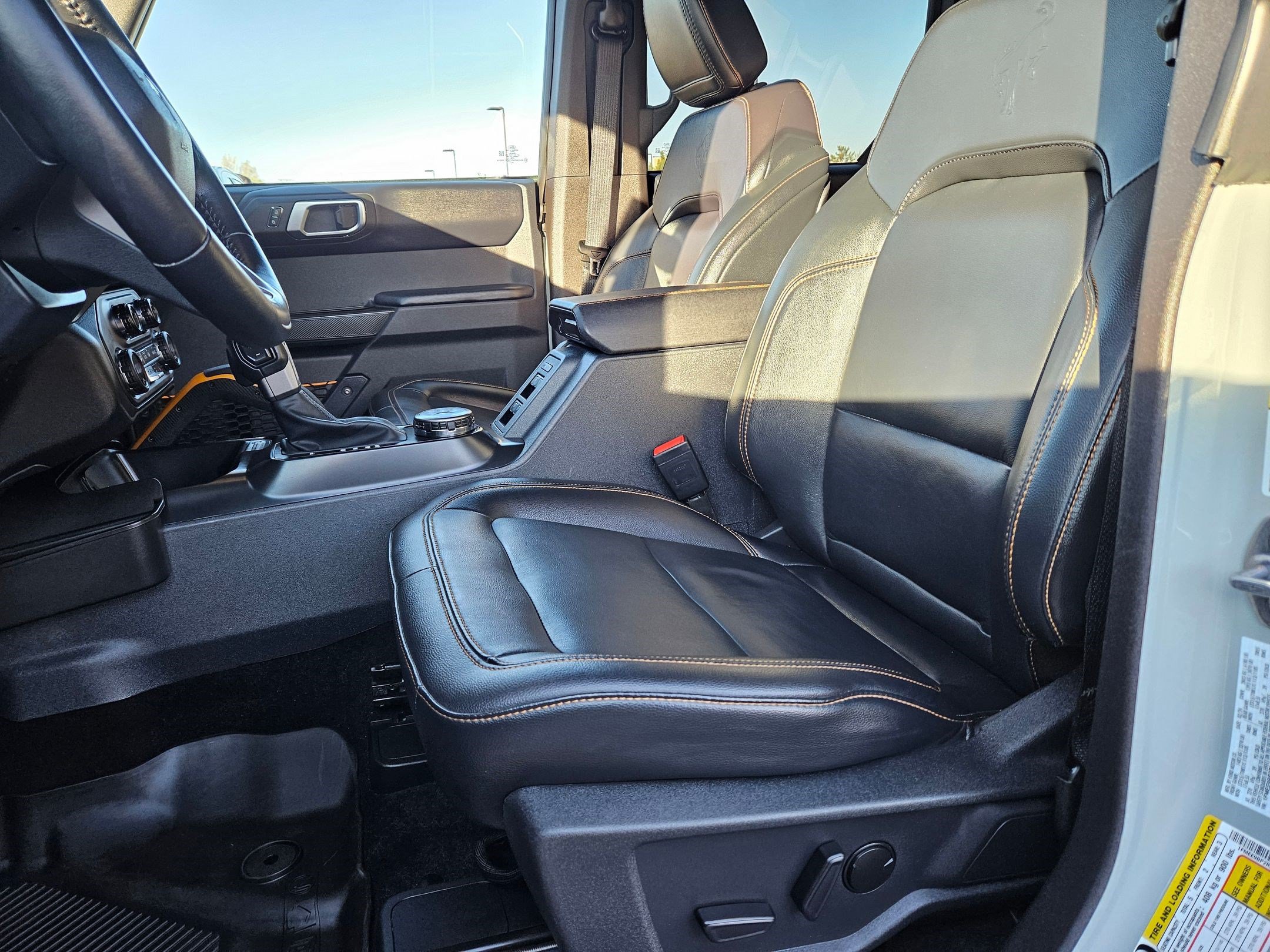 Certified 2024 Ford Bronco Badlands AWD/4WD image 17
