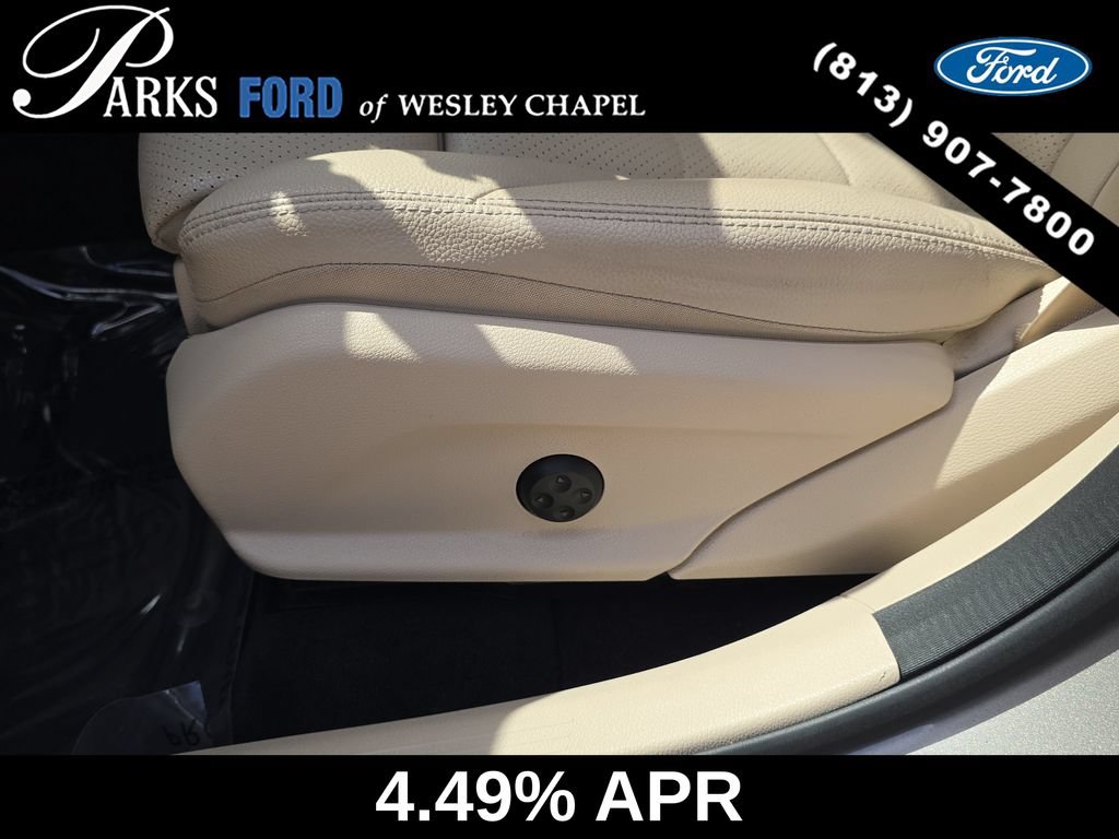Used 2021 Mercedes-Benz GLC 300 4MATIC image 21