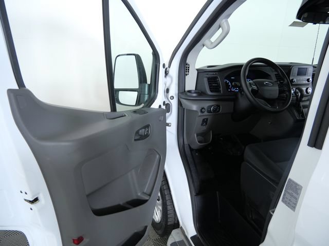 Certified 2025 Ford Transit 250 Low Roof w/ Exterior Upgrade Package RWD image 14