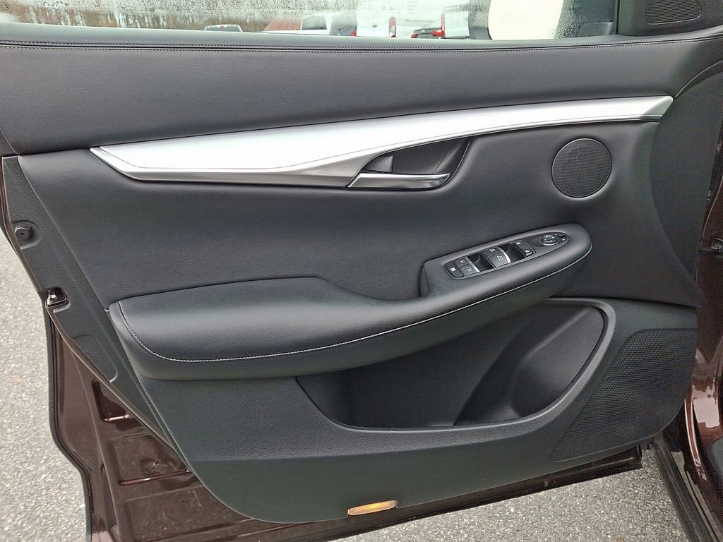 Used 2020 INFINITI QX50 Luxe w/ Navigation Package image 12