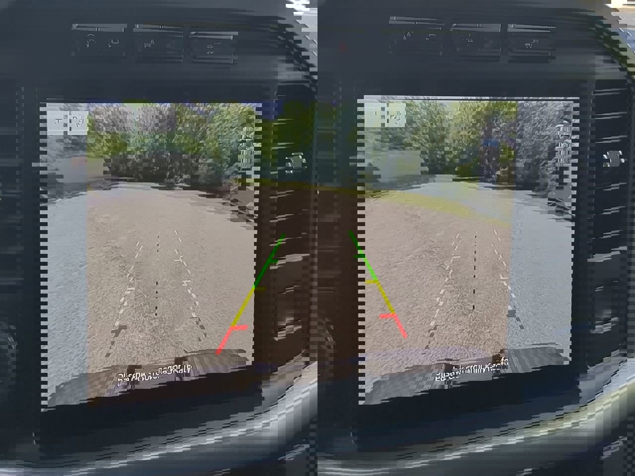 Certified 2023 Ford F150 Lariat w/ Equipment Group 502A High image 19