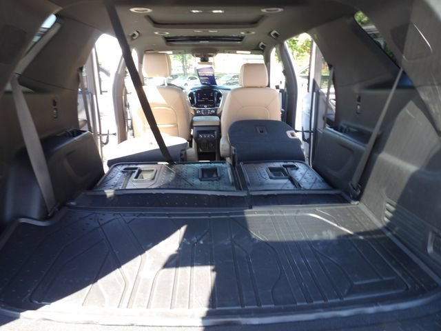 Used 2023 Chevrolet Traverse Premier w/ LPO, Floor Liner Package AWD/4WD image 30
