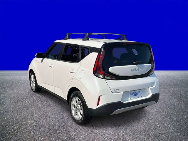 Used 2023 Kia Soul S FWD image 5