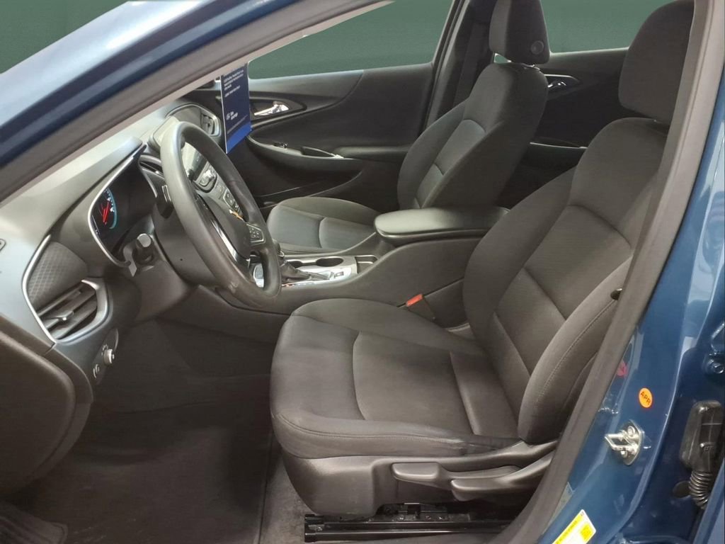 Used 2024 Chevrolet Malibu LS image 24