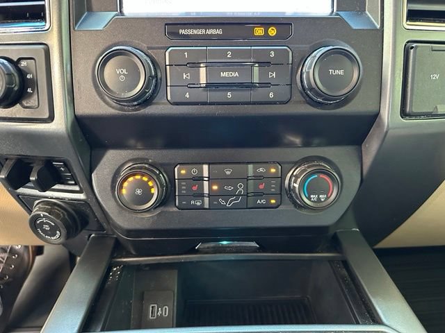 Certified 2021 Ford F250 XLT w/ XLT Premium Package AWD/4WD image 20