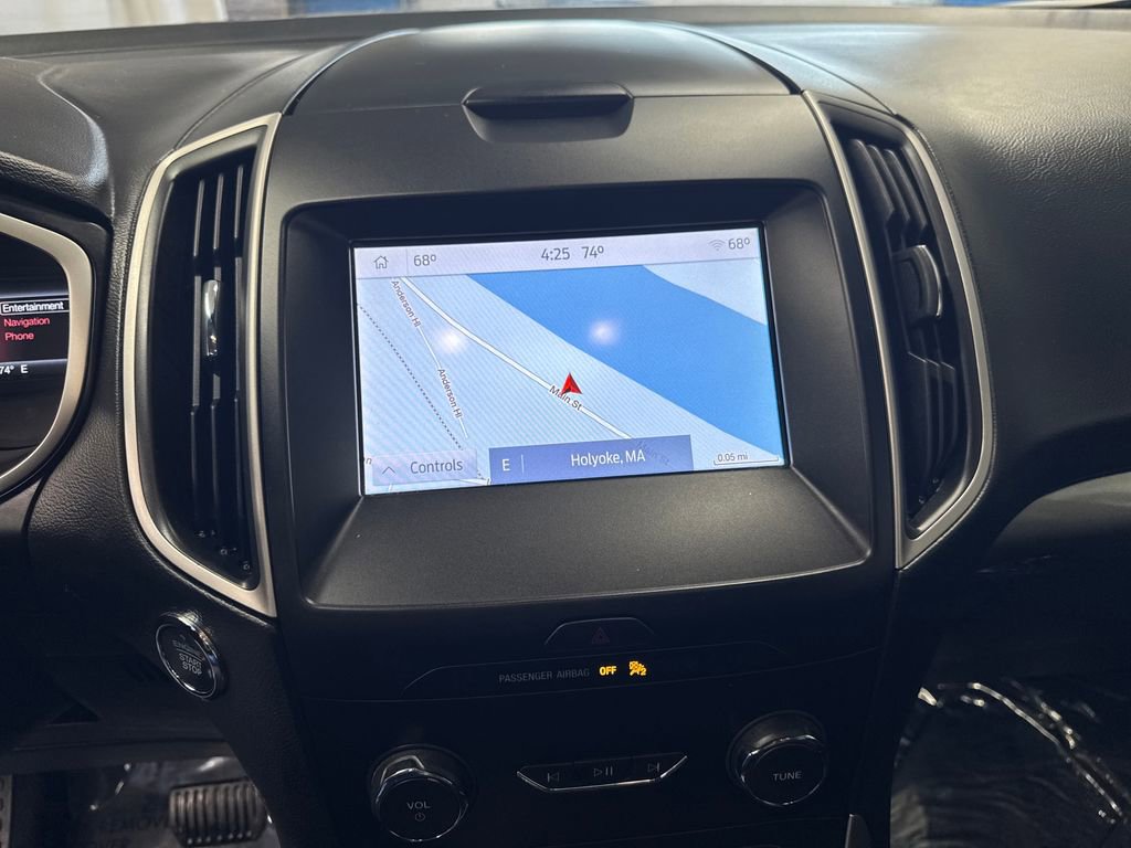 Certified 2019 Ford Edge SEL w/ Equipment Group 201A AWD/4WD image 19