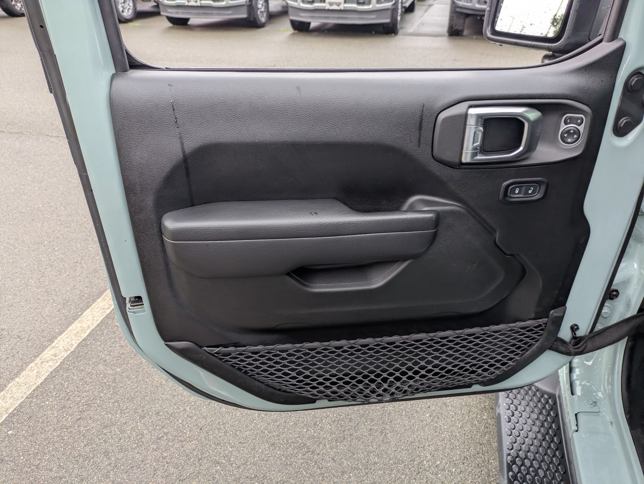Used 2024 Jeep Wrangler Unlimited Sport AWD/4WD image 15