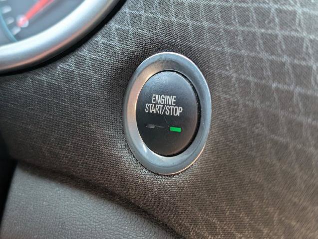 Used 2025 Chevrolet Malibu LT FWD image 21