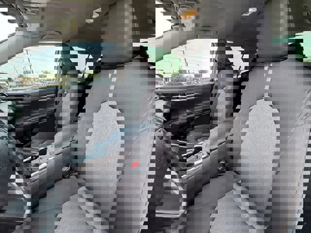 Used 2022 Toyota Camry LE image 22