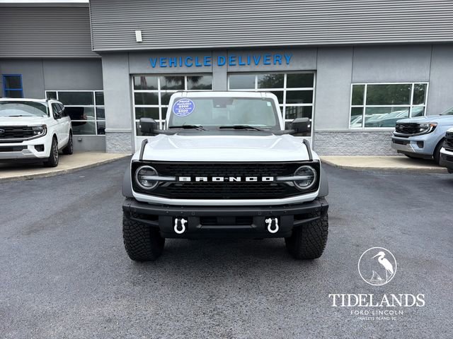 Certified 2024 Ford Bronco Wildtrak AWD/4WD image 3