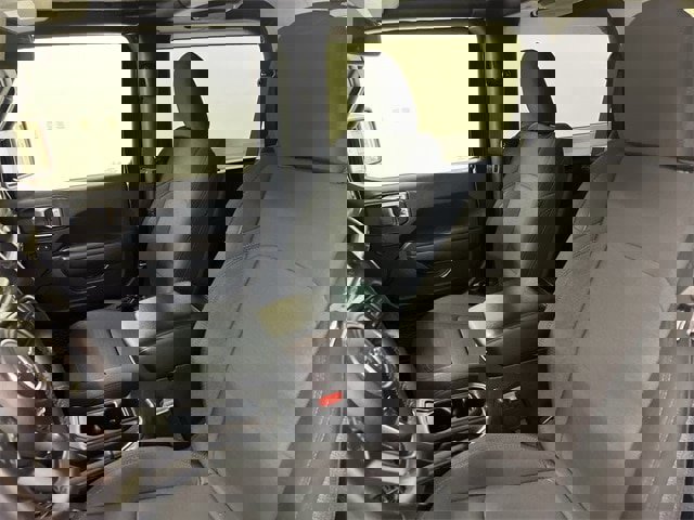 Used 2021 Jeep Wrangler Sport image 7