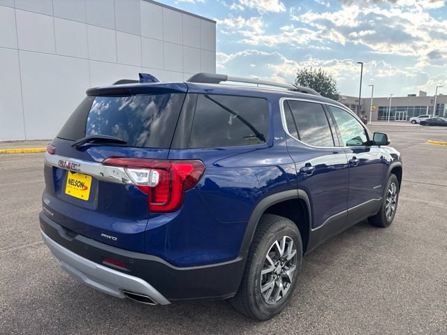 Used 2023 GMC Acadia SLT w/ Preferred Package AWD/4WD image 6