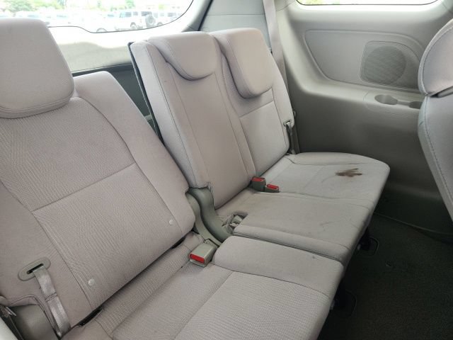 Used 2021 Kia Sedona LX FWD image 18