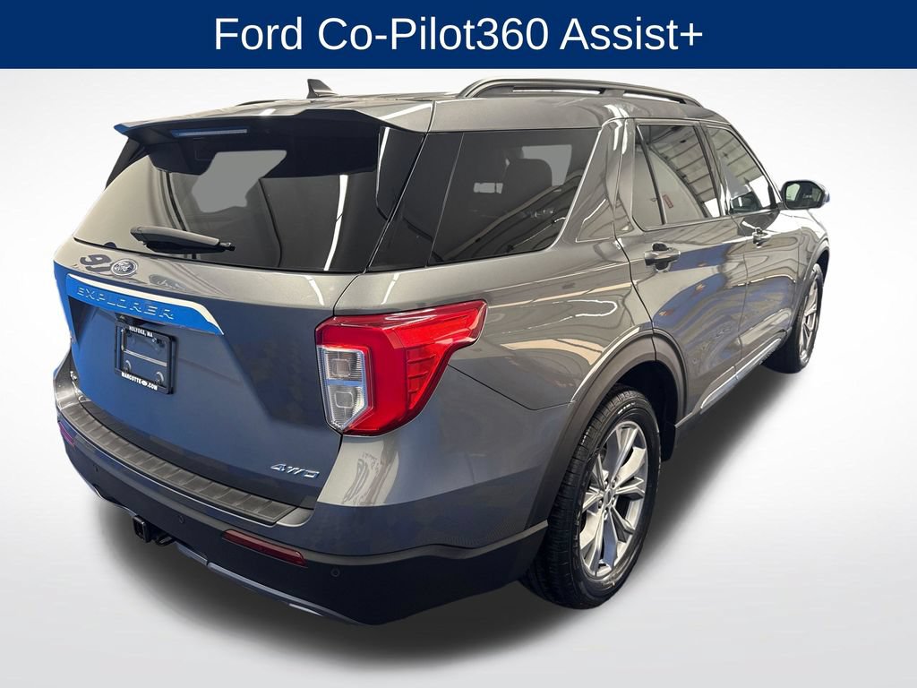 Certified 2023 Ford Explorer XLT w/ Equipment Group 202A AWD/4WD image 5