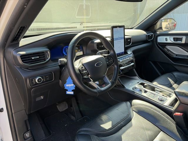 Certified 2023 Ford Explorer ST w/ Equipment Group 401A image 15