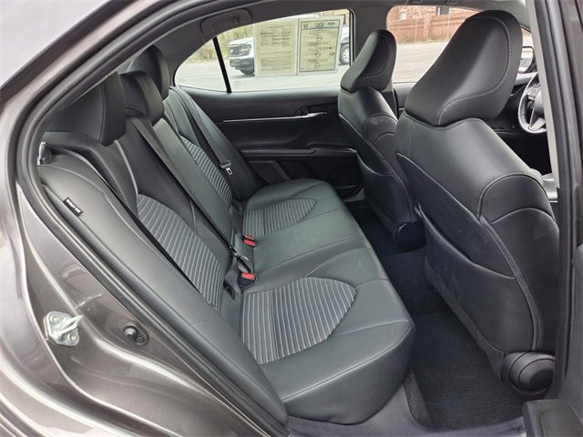 Used 2024 Toyota Camry SE image 15