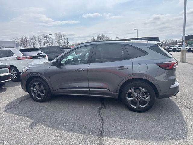 Certified 2024 Ford Escape ST-Line w/ Tech Pack #1 image 8