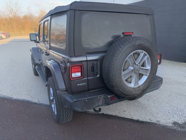 Used 2021 Jeep Wrangler Unlimited Sahara AWD/4WD image 17