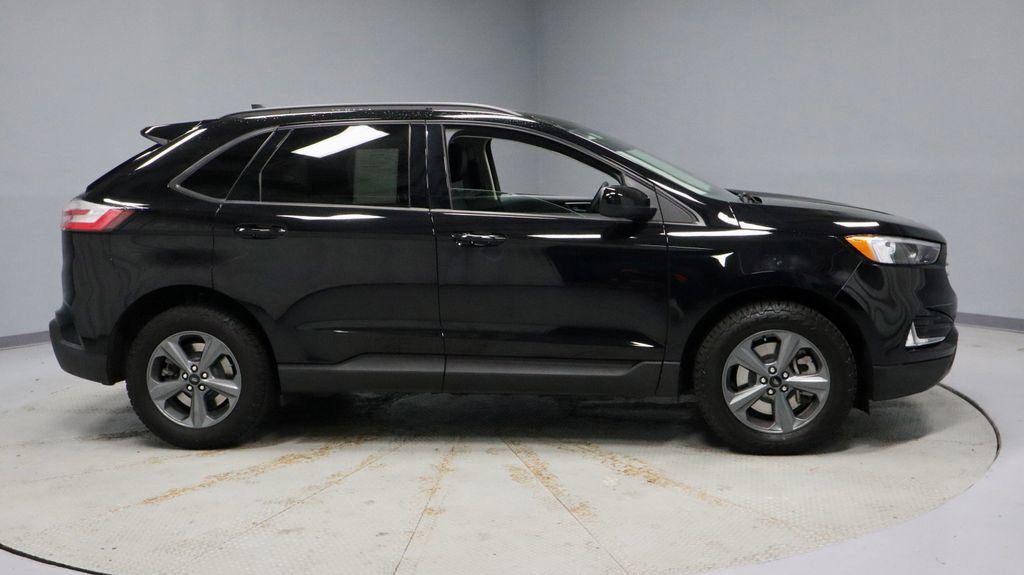 Certified 2024 Ford Edge SEL w/ Sport Appearance Package AWD/4WD image 6