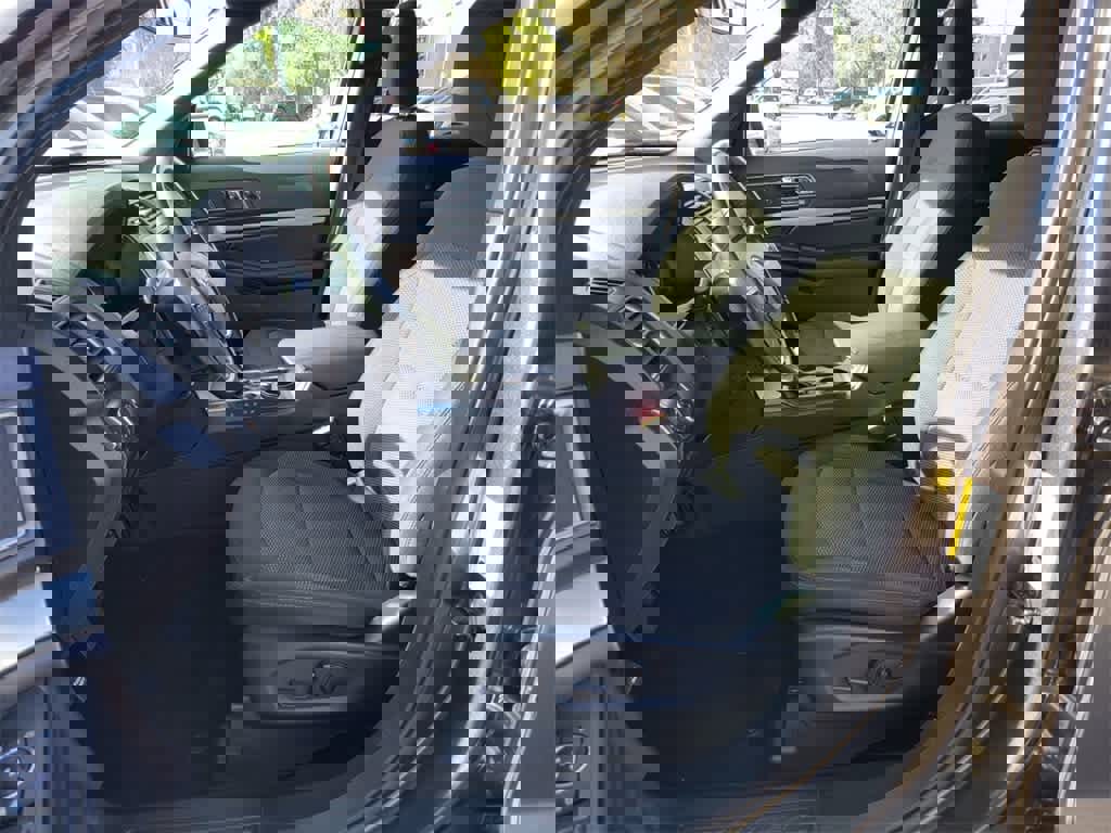 Certified 2019 Ford Explorer XLT w/ Equipment Group 201A image 11