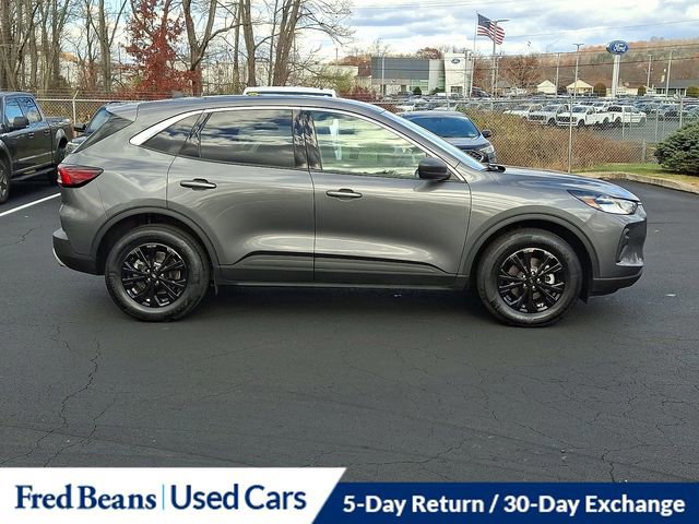 Certified 2023 Ford Escape Active image 9