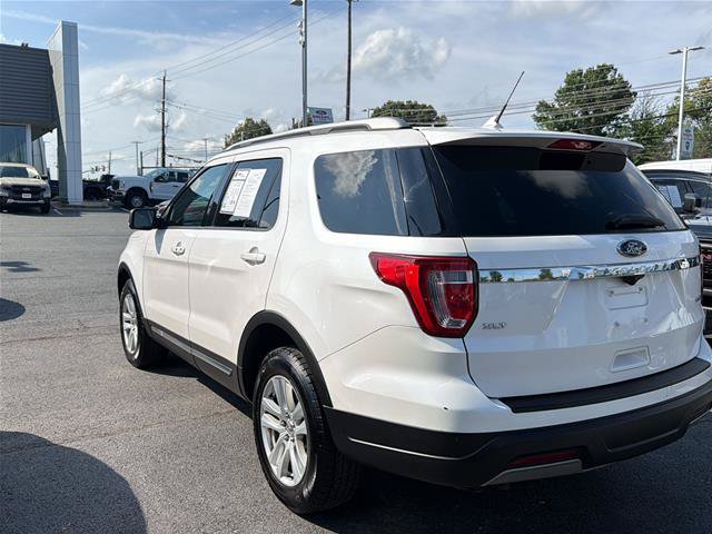 Certified 2019 Ford Explorer XLT w/ Equipment Group 201A AWD/4WD image 4