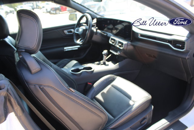 Certified 2025 Ford Mustang Premium RWD image 15