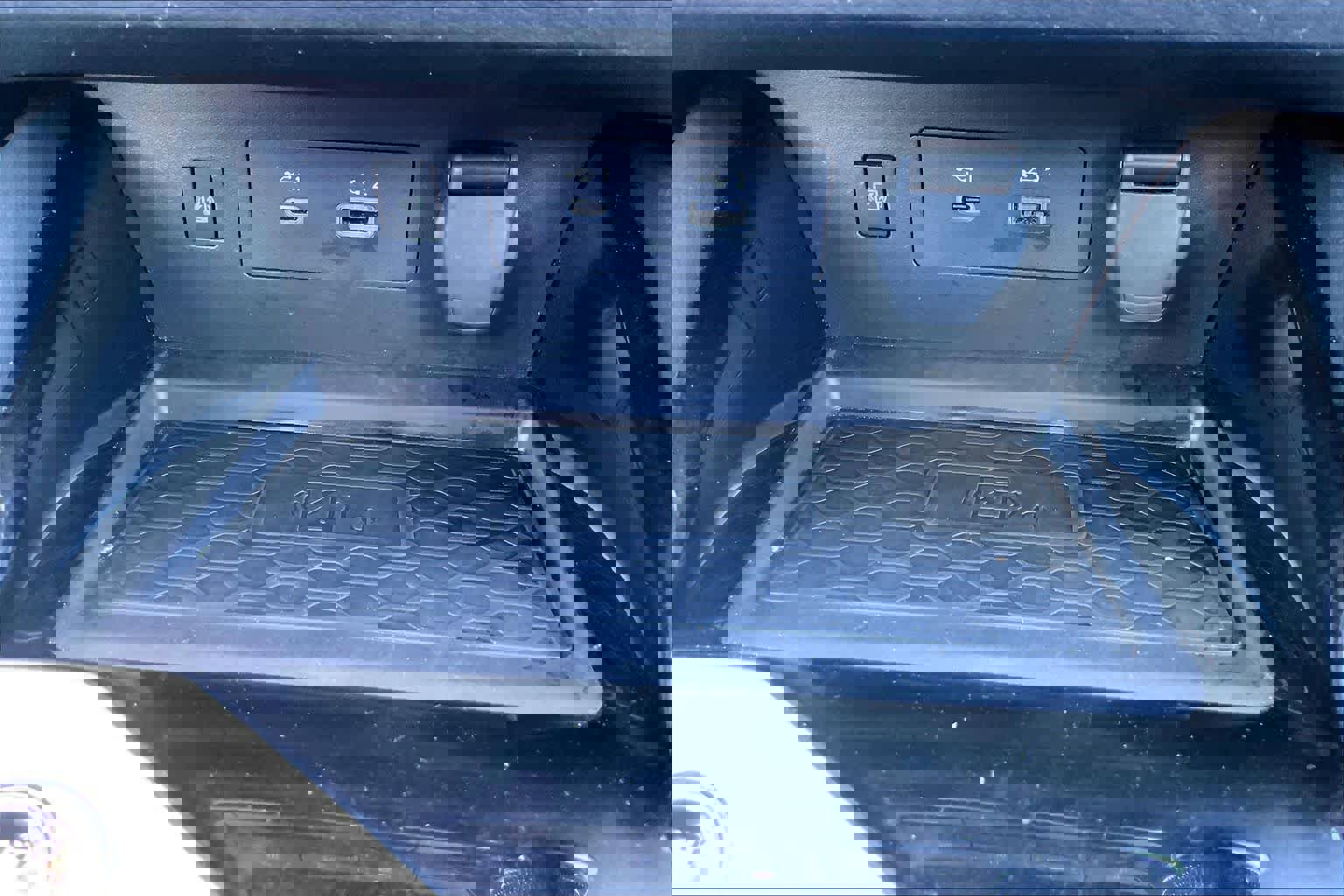 Used 2024 Nissan Altima 2.5 SV w/ SV Premium Package image 34